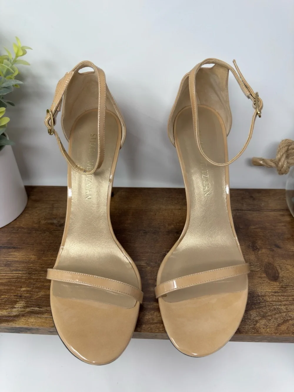 Stuart Weitzman Nudist Ankle-Strap Stiletto‎ 4” Heels Size 9M Elegant Designer